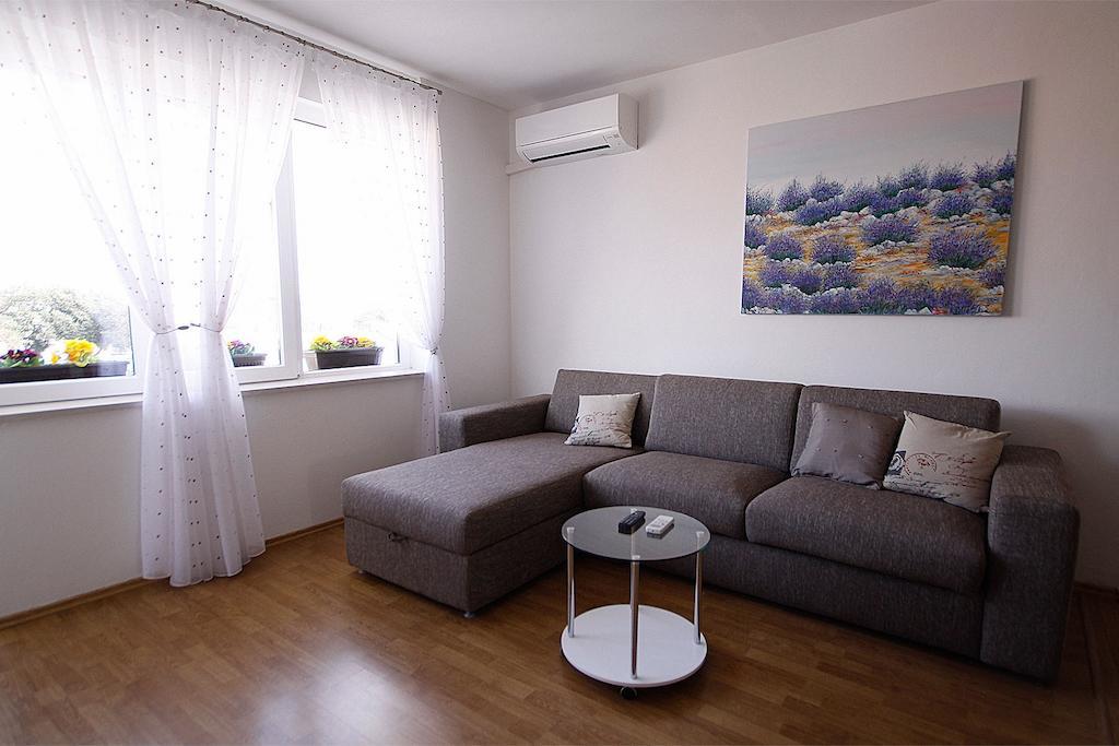 Apartment Center